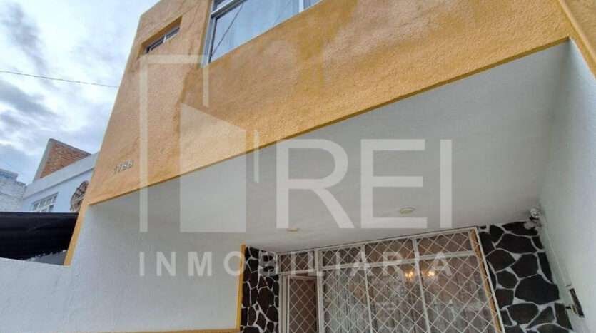 CASA EN VENTA JARDINES DEL BOSQUE GUADALAJARA