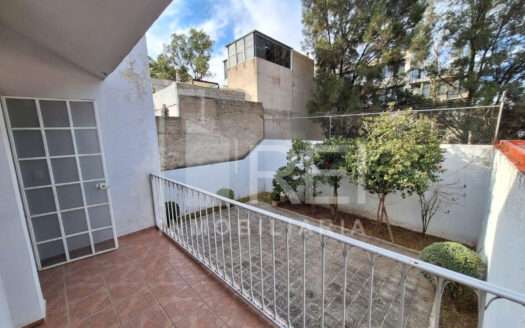 VENTA CASA EN CERRO DEL TESORO TLAQUEPAQUE