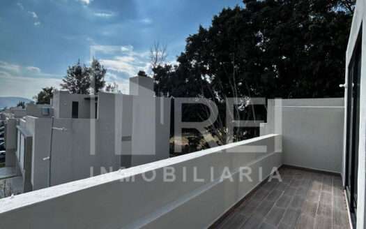 CASA EN RENTA ZOI SANTA ANITA TLAJOMULCO