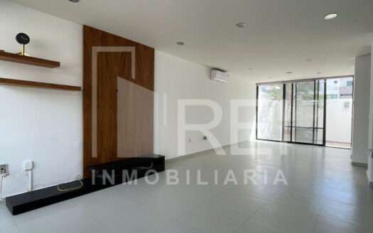 CASA EN RENTA PUNTO SUR I TLAJOMULCO