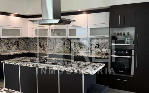 CASA EN RENTA PROVENZA RESIDENCIAL TLAJOMULCO