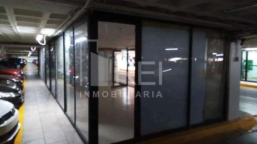 LOCAL COMERCIAL EN PLAZA LAS TORRES GUADALAJARA