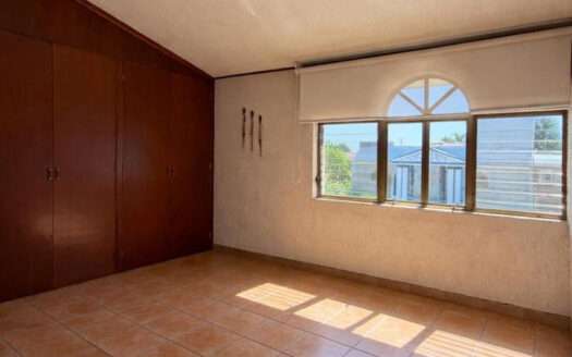 CASA EN VENTA BUGAMBILIAS PRIMERA SECCION ZAPOPAN