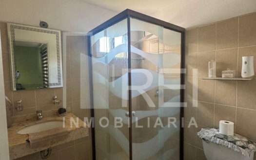 CASA AMUEBLADA EN RENTA BOSQUES DE SANTA ANITA TLAJOMULCO