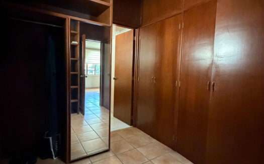 CASA EN VENTA BUGAMBILIAS PRIMERA SECCION ZAPOPAN