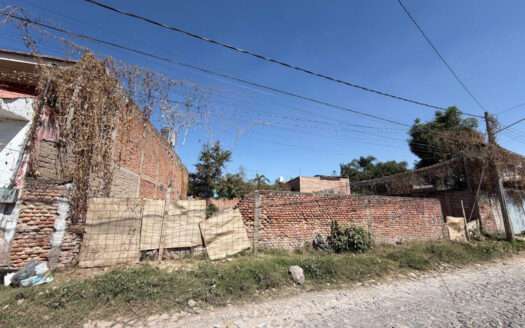 TERRENO EN VENTA BODEGA COMERCIAL TOLUQUILLA TLAQUEPAQUE