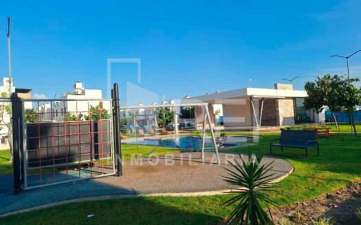 CASA EN RENTA SANTA CRUZ DEL VALLE TLAJOMULCO