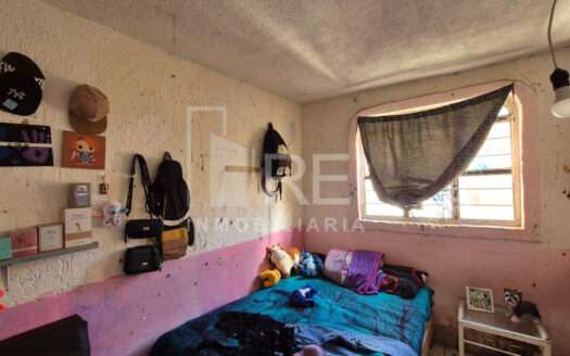 CASA DUPLEX EN VENTA A MEDIA CUADRA DE JUAN GIL PRECIADO ZAPOPAN