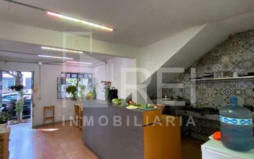 LOCAL COMERCIAL EN RENTA SANTA TERESITA GUADALAJARA