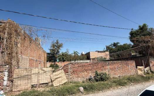 TERRENO EN VENTA BODEGA COMERCIAL TOLUQUILLA TLAQUEPAQUE