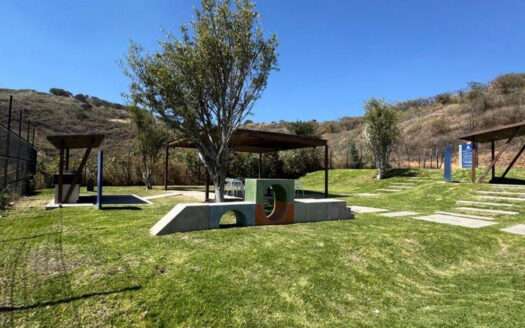 TERRENO EN VENTA CONODOMINIO ALBA BOSQUES DE SANTA ANITA TLAJOMULCO