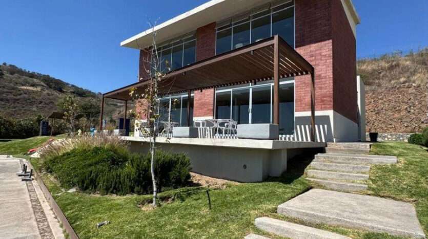 TERRENO EN VENTA ALBAZUR EN SAN AGUSTIN TLAJOMULCO