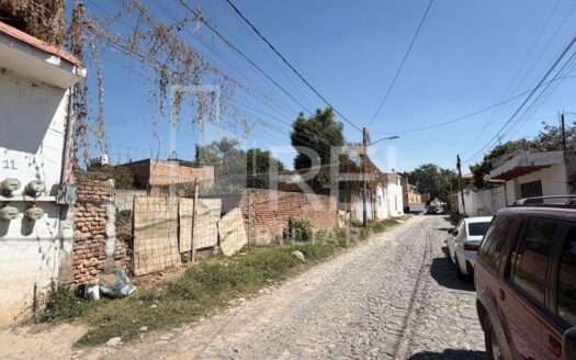 TERRENO EN VENTA BODEGA COMERCIAL TOLUQUILLA TLAQUEPAQUE