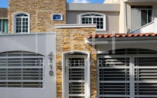 VENTA CASA EN JARDINES DE SAN IGNACIO ZAPOPAN