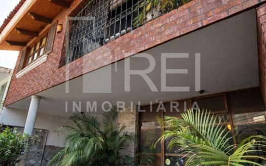 CASA EN VENTA PROVIDENCIA 2DA SECCION GUADALAJARA