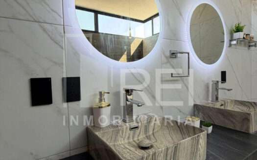 CASA EN VENTA REAL DE VALDEPEÑAS ZAPOPAN