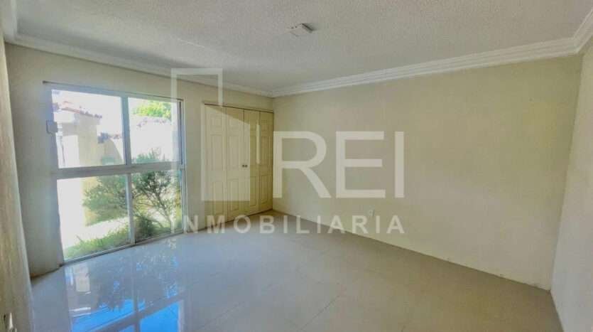 CASA EN VENTA LAS AGUILAS ZAPOPAN