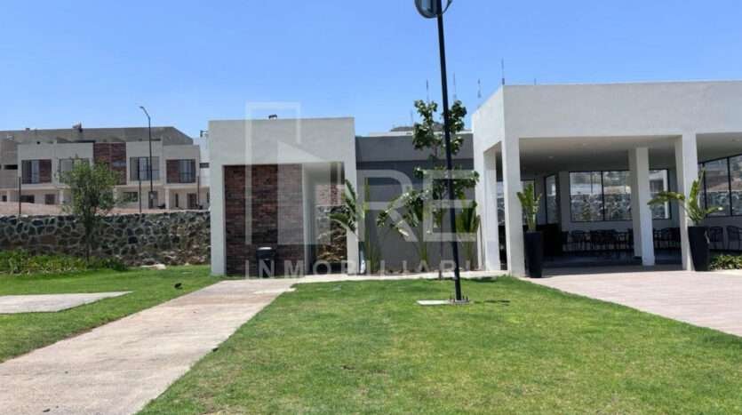 CASA EN VENTA EL ALAMO TLAQUEPAQUE