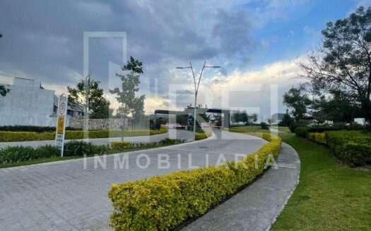 CASA EN RENTA ZOI SANTA ANITA TLAJOMULCO