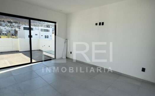 CASA EN VENTA EL ALAMO TLAQUEPAQUE