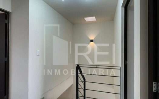 CASA EN RENTA VISTA SUR TLAJOMULCO