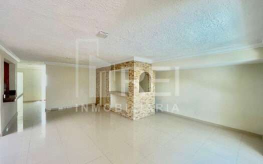 CASA EN VENTA LAS AGUILAS ZAPOPAN