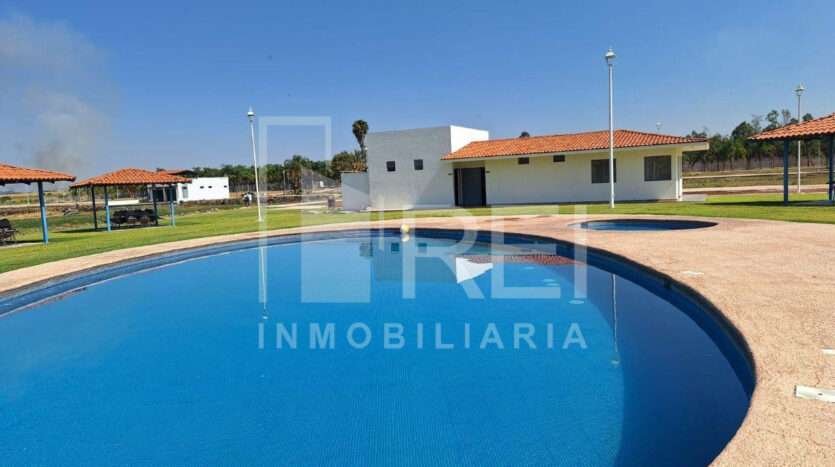 TERRENO EN VENTA RIBERA DEL LAGO ACATLAN DE JUAREZ JALISCO