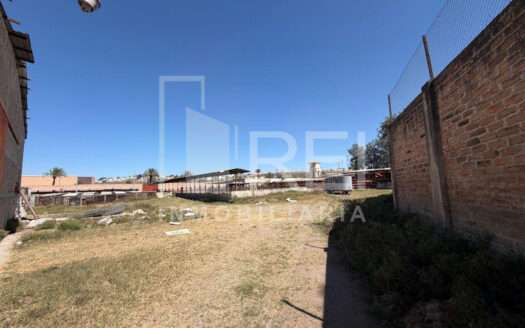 TERRENO EN VENTA SOBRE BLVD. ALTA CALIFORNIA TLAJOMULCO