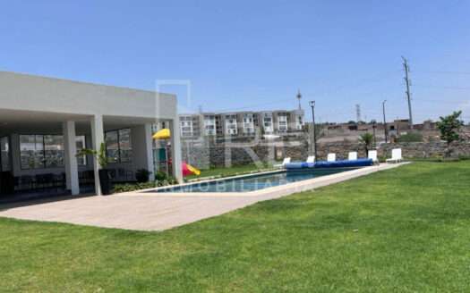 CASA EN VENTA EL ALAMO TLAQUEPAQUE