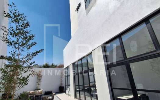 DEPARTAMENTO EN RENTA JARDINES DEL BOSQUE GUADALAJARA