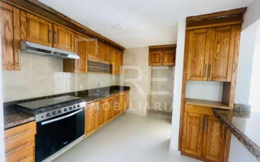 CASA EN VENTA LAS AGUILAS ZAPOPAN