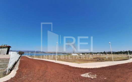 TERRENO EN VENTA ROBERA DEL LAGO ACATLAN DE JUAREZ JALISCO