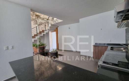 CASA EN VENTA SENDAS RESIDENCIAL VALLE IMPERIAL ZAPOPAN