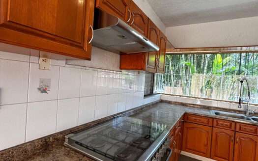 CASA EN RENTA BUGAMBILIAS ZAPOPAN