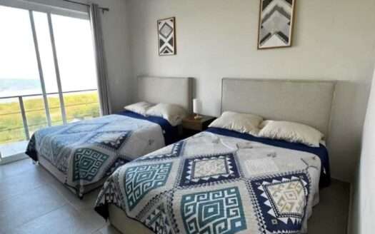 CASA EN VENTA A PIE DEL LAGO DE CHAPALA TUXCUECA JALISCO