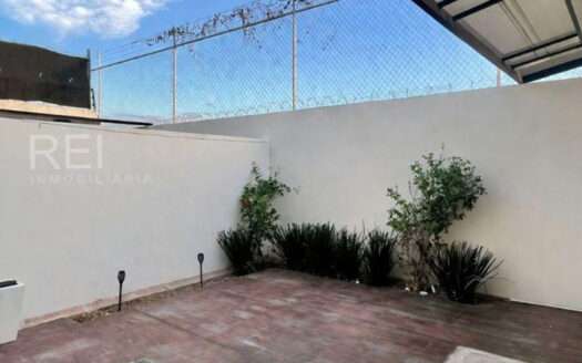 CASA EN RENTA ADAMAR RESIDENCIAL TLAJOMULCO