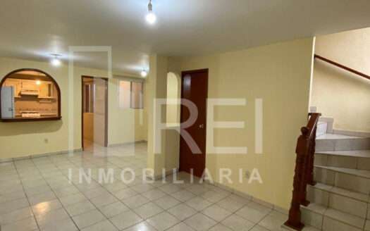 CASA EN VENTA FRACC. MIRAFLORES TLAQUEPAQUE