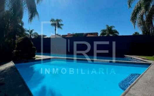 CASA EN VENTA LOS MANZANOS SENDERO LAS MORAS TLAJOMULCO