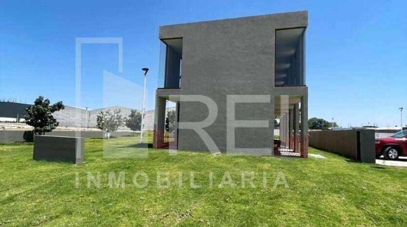 TERRENO EN VENTA ANTIGUO CAMINO A TESISTAN Y AV JUAN GIL PRECIADO ZAPOPAN