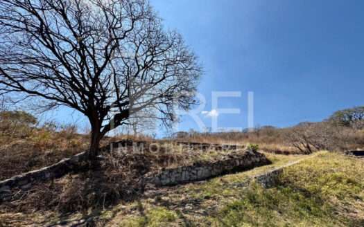 TERRENO EN VENTA BALCONES DE LA CALERA TLAJOMULCO