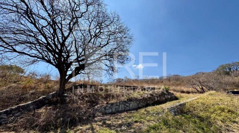 TERRENO EN VENTA BALCONES DE LA CALERA TLAJOMULCO