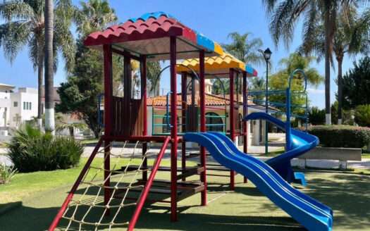 CASA EN VENTA NUEVA GALICIA TLAJOMULCO