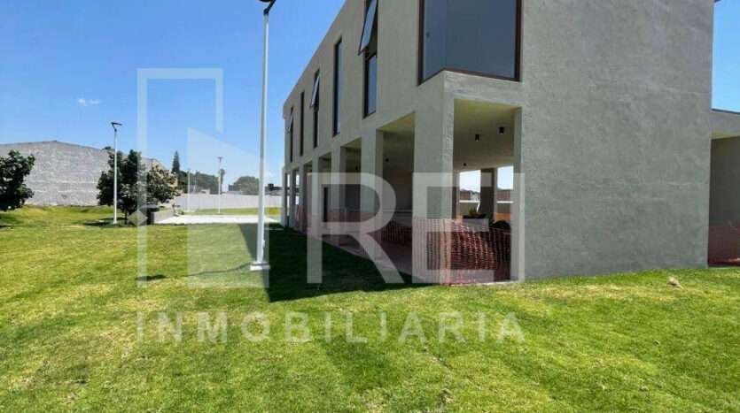 TERRENO EN VENTA ANTIGUO CAMINO A TESISTAN Y AV JUAN GIL PRECIADO ZAPOPAN