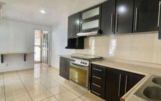 CASA EN VENTA NUEVA GALICIA TLAJOMULCO