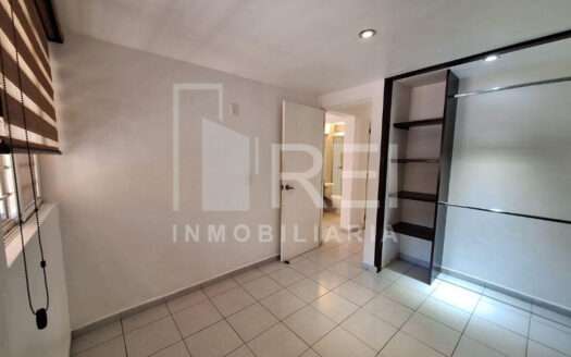 CASA EN VENTA FRACC. MIRAFLORES TLAQUEPAQUE