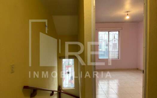 CASA EN VENTA FRACC. MIRAFLORES TLAQUEPAQUE