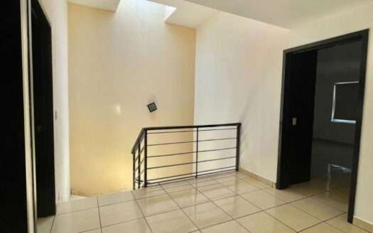 CASA EN VENTA NUEVA GALICIA TLAJOMULCO