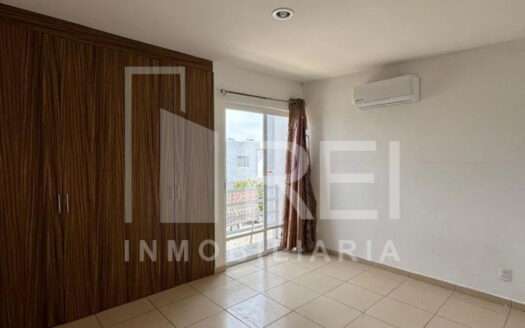 CASA EN VENTA PARQUES DE TESISTAN ZAPOPAN