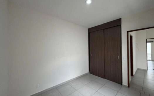 CASA EN RENTA PARQUES DE TESISTAN ZAPOPAN