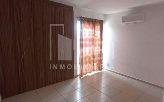 CASA EN VENTA PARQUES DE TESISTAN ZAPOPAN